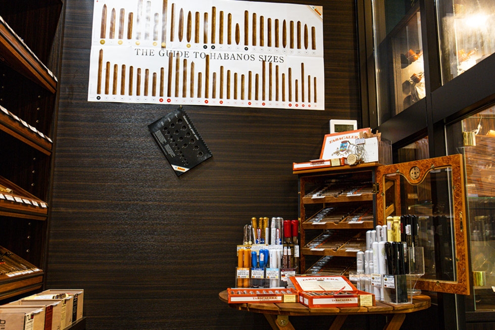 AUN Smoke | 株式会社フカシロ AUN Smoke | 株式会社フカシロ